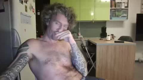 niknik39 online show from February 2026 08:14:02 PM