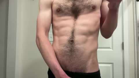 Snapshot of niko9inches chatting on December 2025 06:49:01 PM niko9inches online show from December 2025 06:49:01 PM