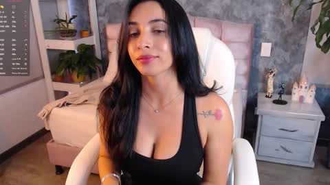 Snapshot of niko_robin chatting on September 2025 07:58:02 PM Niko Robin online show from September 2025 07:58:02 PM