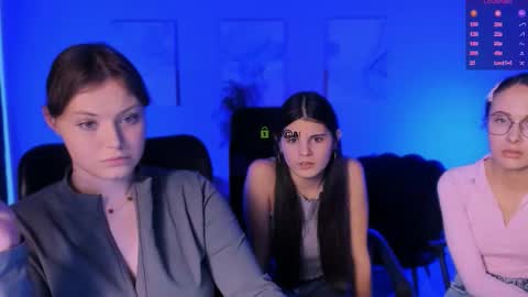 Little Niko  Help me reach my goals online show from November 2025 09:14:02 PM