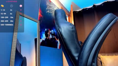 Snapshot of nikolahank1 chatting on February 2025 07:56:01 AM Nikola Hank online show from February 2025 07:56:01 AM