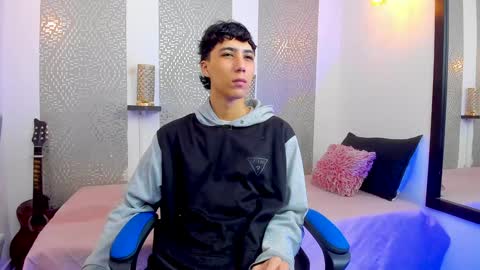 Snapshot of nikolay_gregori chatting on February 2025 03:59:01 AM online show from February 2025 03:59:01 AM