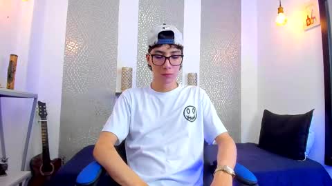 Snapshot of nikolay_gregori chatting on February 2025 07:22:01 AM online show from February 2025 07:22:01 AM