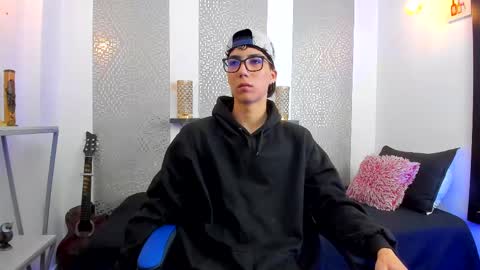 Snapshot of nikolay_gregori chatting on February 2025 04:09:02 AM online show from February 2025 04:09:02 AM