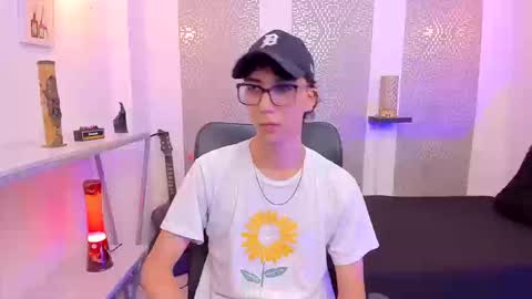 Snapshot of nikolay_gregori chatting on September 2025 04:16:01 AM online show from September 2025 04:16:01 AM