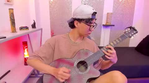 Snapshot of nikolay_gregori chatting on October 2025 05:05:02 AM online show from October 2025 05:05:02 AM