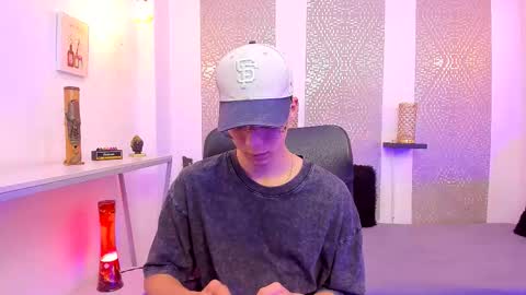    online show from November 2025 04:23:02 AM