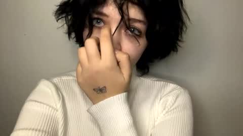 nikoli_naw online show from January 2025 07:03:01 PM