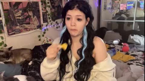nikoli_naw online show from October 2025 01:57:01 AM
