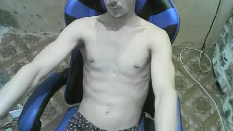 Snapshot of nikolos22 chatting on November 2025 07:48:02 PM nikolos22 online show from November 2025 07:48:02 PM