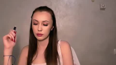 nikonara_ online show from January 2026 07:41:01 PM