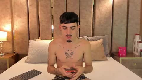 Snapshot of nikostone chatting on October 2025 05:30:01 AM Niko Stone online show from October 2025 05:30:01 AM