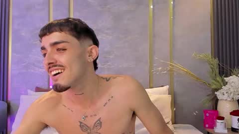 Snapshot of nikostone chatting on November 2025 05:28:02 AM Niko Stone online show from November 2025 05:28:02 AM