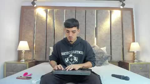 Snapshot of nikostone chatting on July 2026 04:17:02 AM Niko Stone online show from July 2026 04:17:02 AM