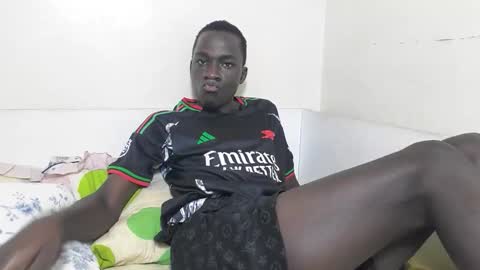 Snapshot of nileboys chatting on November 2025 02:39:01 PM Niles online show from November 2025 02:39:01 PM