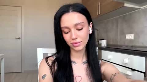 Milla online show from March 2026 08:43:01 AM