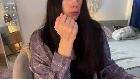 Jennet online show from September 2025 12:49:01 PM