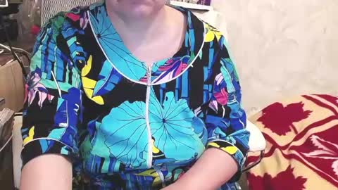 Nimfalove online show from April 2026 08:14:01 PM