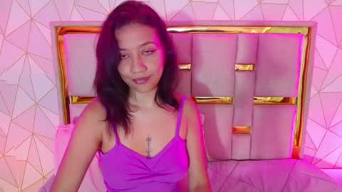 Nina Carther online show from April 2026 01:04:01 PM