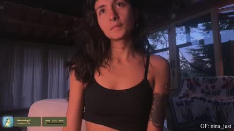 Nina.  online show from September 2025 11:04:02 PM