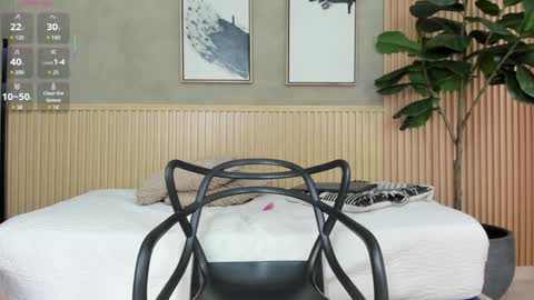 NINA online show from February 2025 05:40:01 PM