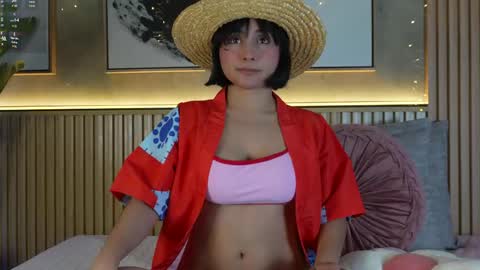 Snapshot of nina_soul chatting on April 2026 12:18:01 PM NINA online show from April 2026 12:18:01 PM
