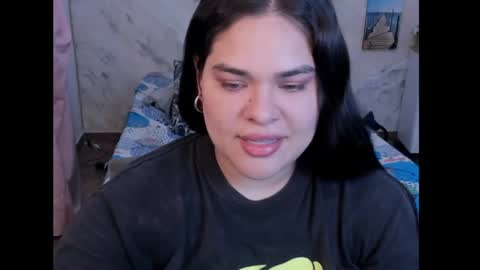Snapshot of ninafuentes2x chatting on May 2026 04:28:01 AM NinaFuentes online show from May 2026 04:28:01 AM