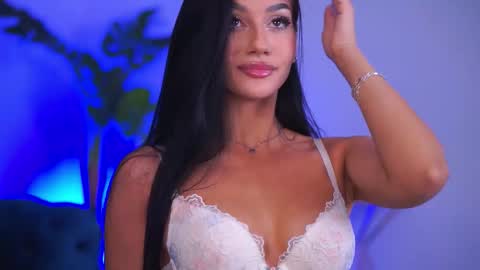 Ninna online show from December 2025 08:06:01 PM