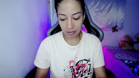 ninatinydoll1 online show from February 2026 11:19:01 AM