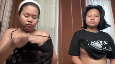 nini_luvskorn online show from April 2026 11:18:02 PM