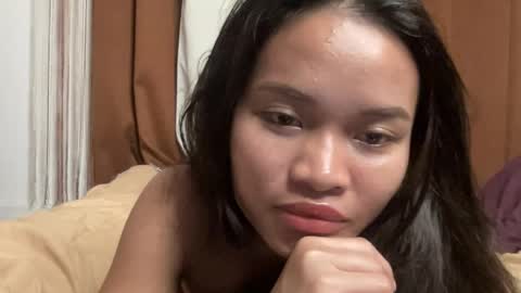 nini_luvskorn online show from June 2026 01:38:02 PM