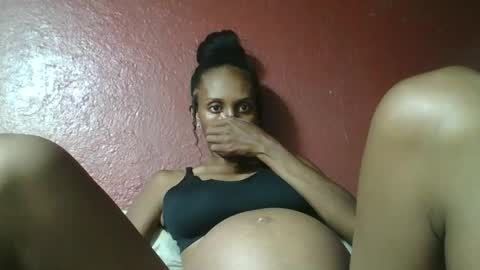 Snapshot of ninie246746 chatting on March 2025 12:26:01 PM ninie246746 online show from March 2025 12:26:01 PM