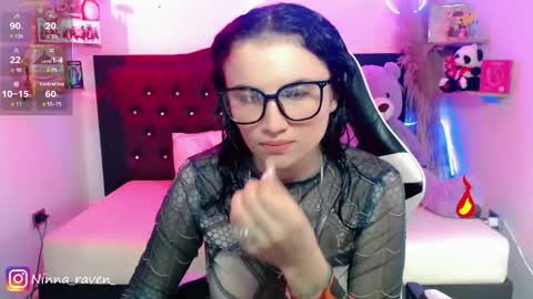 Snapshot of ninna_raven chatting on May 2026 09:10:02 PM Ninna online show from May 2026 09:10:02 PM