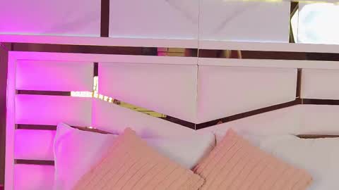 Nixx  online show from November 2025 03:16:02 AM