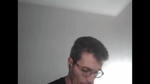 Nuno online show from February 2025 01:02:02 AM