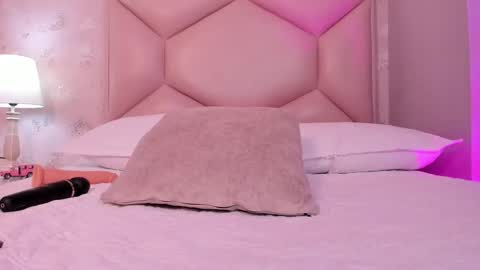   ambarsulliva  online show from March 2025 02:56:02 PM