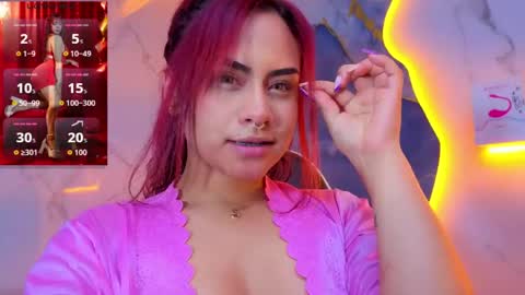 Snapshot of noa_tp chatting on May 2026 08:16:01 PM Noa online show from May 2026 08:16:01 PM