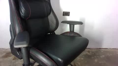 noah100205 online show from April 2026 05:32:02 PM