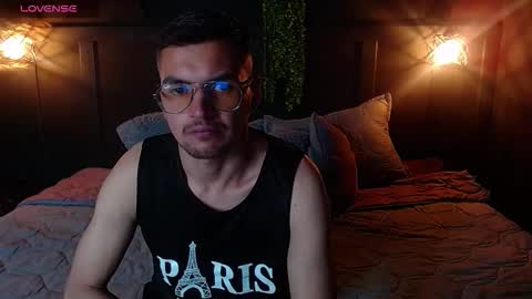 Snapshot of noah__20 chatting on October 2025 02:46:02 AM Noah online show from October 2025 02:46:02 AM