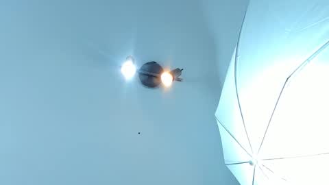 Zoe  online show from February 2026 12:57:02 PM