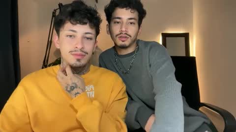 noah_and_steven online show from June 2026 09:53:01 PM