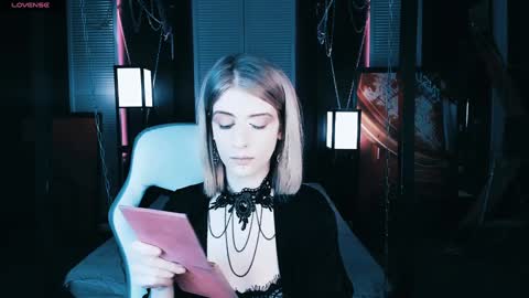 REAL name LiaDM are always open online show from February 2025 09:07:02 PM