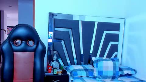 Noah Harris01 online show from February 2026 11:58:02 AM