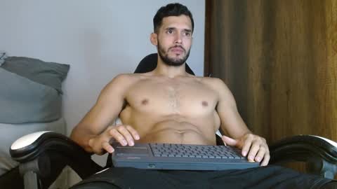 Noah online show from January 2025 04:51:02 PM