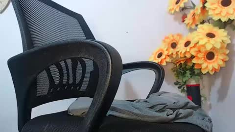 Noah Millers online show from February 2025 11:21:01 AM