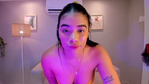 Snapshot of noah_owenss chatting on July 2026 12:43:01 PM Noemy online show from July 2026 12:43:01 PM