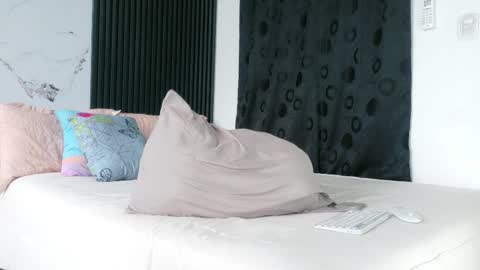 noah tyler  online show from March 2026 06:51:02 PM