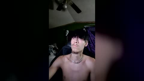 noahbloom15507 online show from July 2026 11:40:01 AM