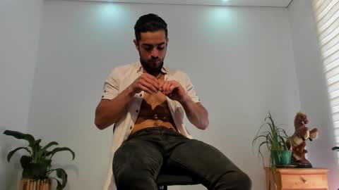 LIAM- noah online show from March 2026 01:26:01 PM