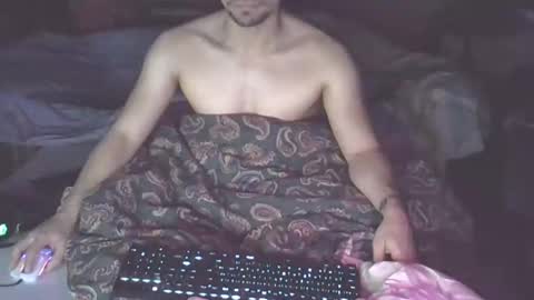 Noahcaliente online show from January 2025 09:03:01 PM